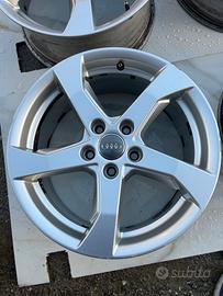 cerchi in lega Audi a3 misura 17  originali