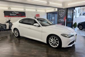 Alfa Romeo Giulia 2.2 Turbodiesel 150 CV AT8