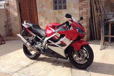Honda cbr 600f