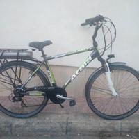 Bicicletta a pedalata assistita Atala 