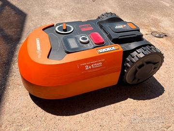 Robot tagliaerba Worx Landroid WR165E