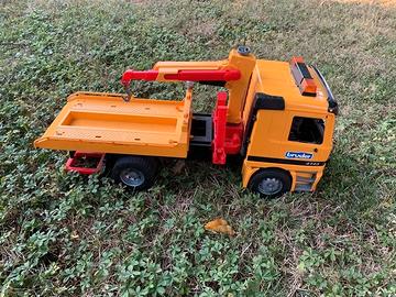 Carroattrezzi Bruder