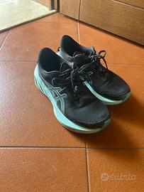 4 paia di Scarpe per corsa