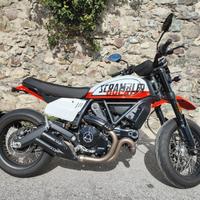 Ducati Scrambler 800 Urban Motard