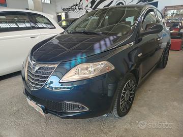 Lancia Ypsilon 1.3 MJT 16V 95 CV 5 porte S&S 30th 
