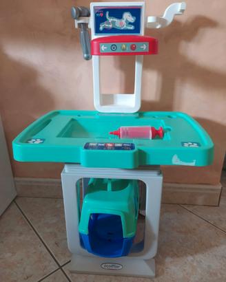 Giocattolo "Il centro veterinario" - Ecoiffier.
