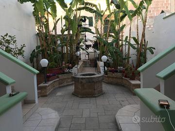 GRAZIOSO BILOCALE A TORRE MOZZA, 70m DAL MARE