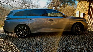 PEUGEOT 308 SW ALLURE PACK BLUEHDI 130 EAT8