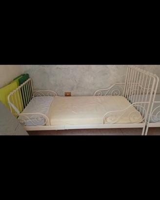 letto allungabile ikea