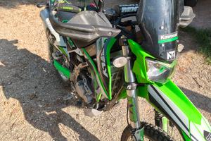 KAWASAKI KLX 250