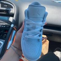 Jordan 1 low azzurre e bianche