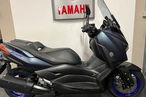 Yamaha X-Max 300