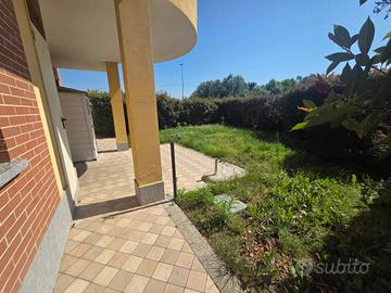 Appartamento di 65 m² con 3 locali e box auto a Vi