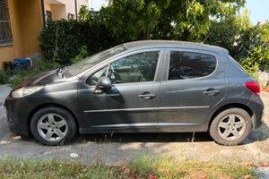 Peugeot 207 1.4 hdi