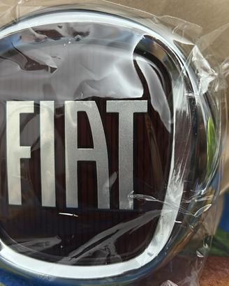 Fregio per auto FIAT
