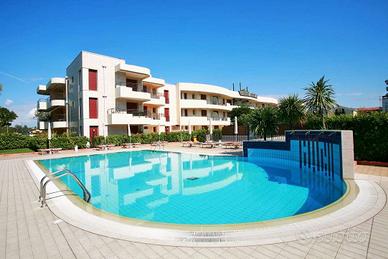 TRILOCALE IN RESIDENCE P.ZZA AURORA 30.05-06.06