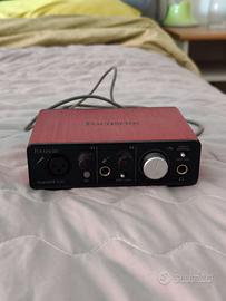 Scarlett Solo 2 ingressi