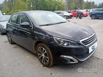 Peugeot 308 2015 1.6 HDi pezzi di ricambio