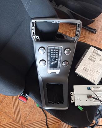 interni volvo v 40 D3 5 cilindri 