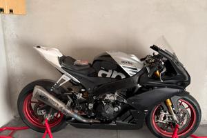 Aprilia RSV4 aprc factory