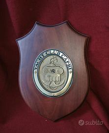 Crest YACHT CLUB CAPRI