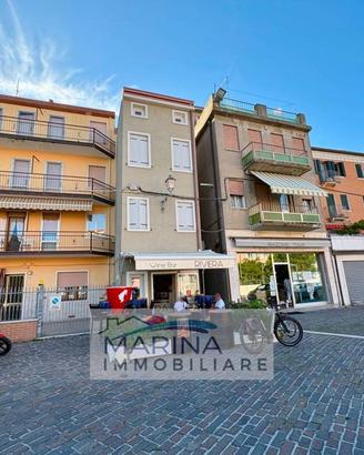 Palazzo / Stabile di 90 m² con 1 locale a Chioggia