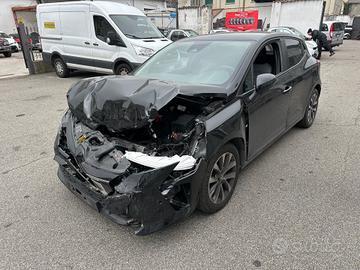 Mitsubishi Colt 1.0 turbo 90 CV INCIDENTATA