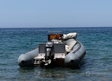gommone Asso 570 con motore 90 cv