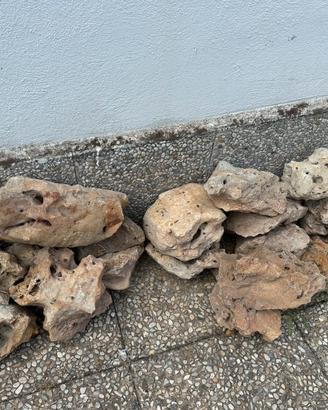 Rocce arredo giardino aiuole