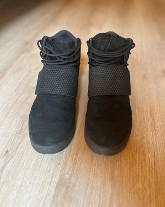 Adidas Tubular Invader Strap – Triple Black