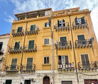 2 LOCALI A PALERMO
