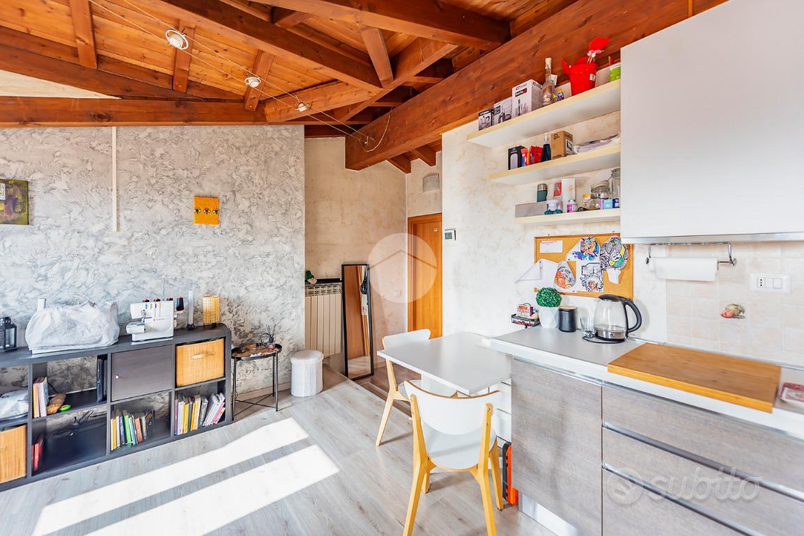 Appartamento – Uboldo, Stra Santa Maria - Altro