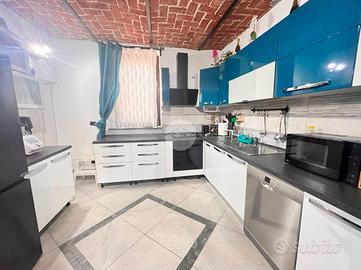 CASA SEMINDIPENDENTE A GASSINO TORINESE