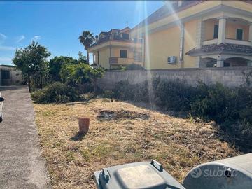 Lotto edificabile per villa Lago Patria
