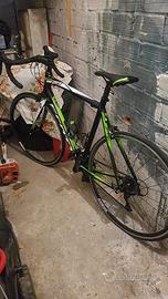 Bici Scott CR1 Carbonio