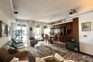 AMPIO TRILOCALE- PIAZZALE CAPPUCCINI