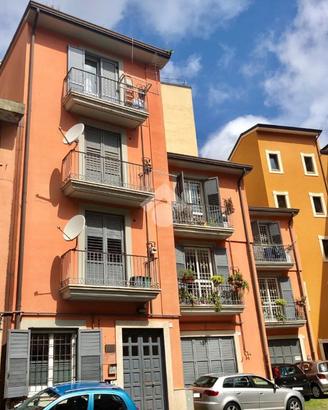 MONOLOCALE A AVELLINO