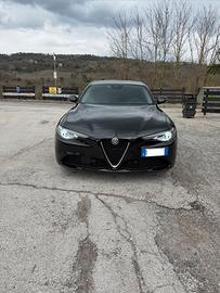 Alfa Romeo Giulia 2.2 t Executive 190cv auto my19