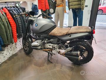 BMW R850R Special scrambler