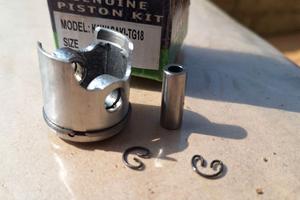 Pistone kawasaki TG18 diametro 29