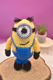 Minion-Stuart all'uncinetto