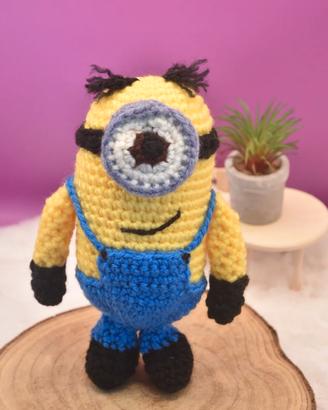 Minion-Stuart all'uncinetto