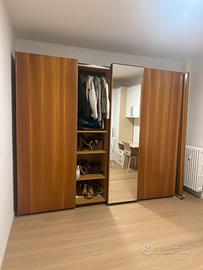 Armadio in vero legno