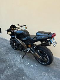 Aprilia Tuono 1000