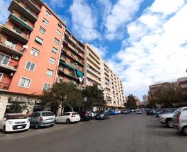 MARCONI- Locale commerciale con due vetrine