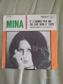 Dischi 45 giri anni '60, vari prezzi.