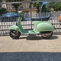 Vespa 50 special Falc