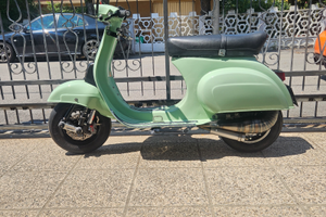 Vespa 50 special Falc