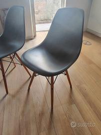 Sedie tipo Eames 