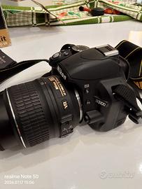 Nikon D3100 Kit 18-55 VR | COME NUOVA
